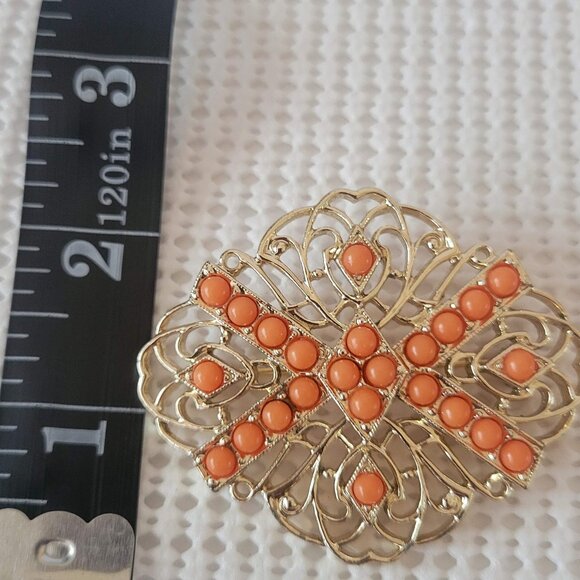 Sarah Coventry Signed Gold Tone Filgree Orange Cabochon Bead Oval Pin Brooch - Picture 5 of 5